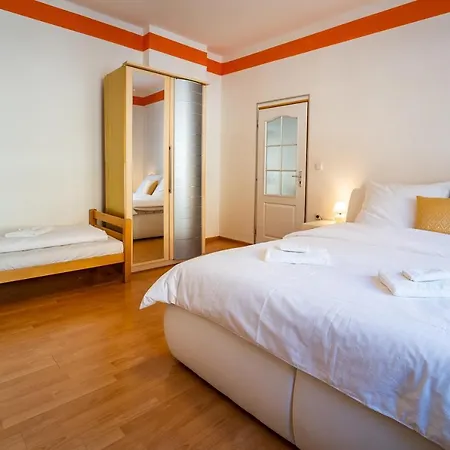 Tuan Long Apartments Jachymov Exterior photo