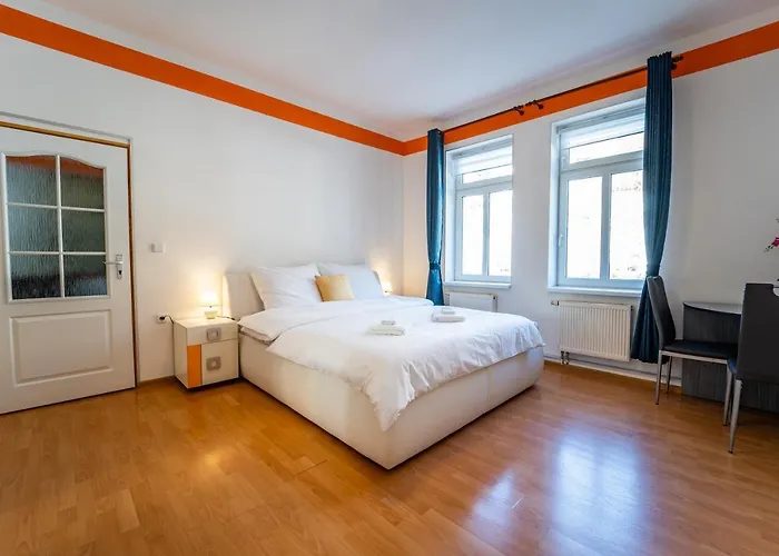 Tuan Long Apartments