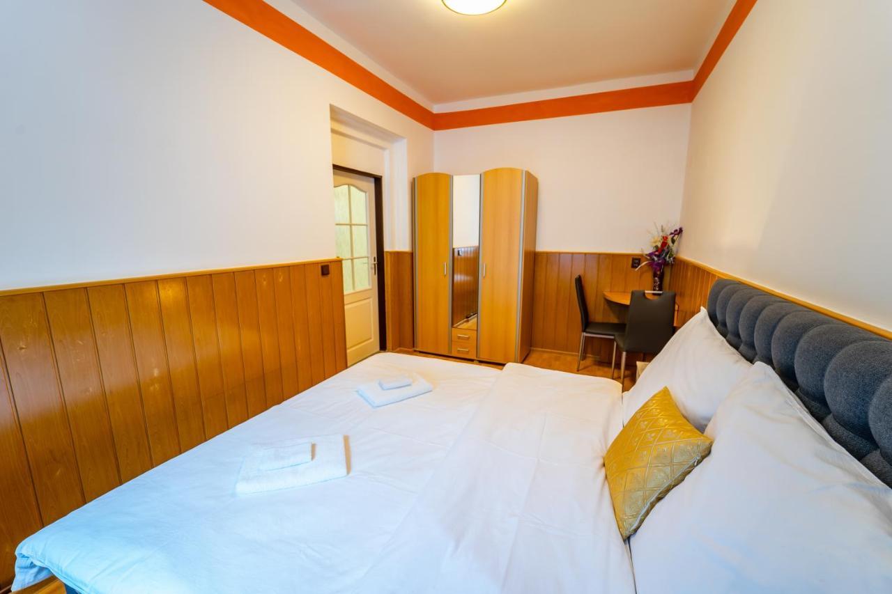 Apartment Tuan Long Jachymov